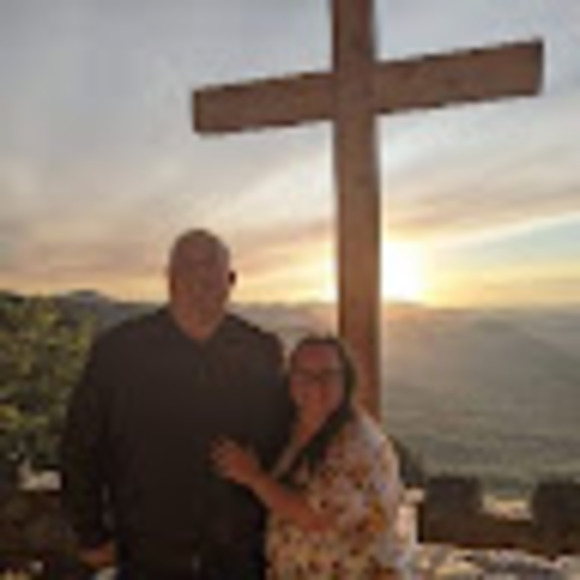 Meet your Posher, Jessica - Picture 1 of 1